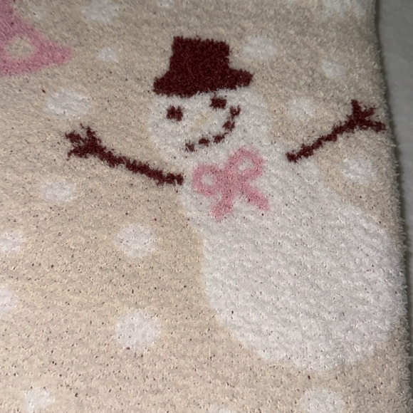 Cupcakes and Cashmere Christmas oversize RARE snowman throw ☃️☃️⛄️❄️ - Picture 8 of 9